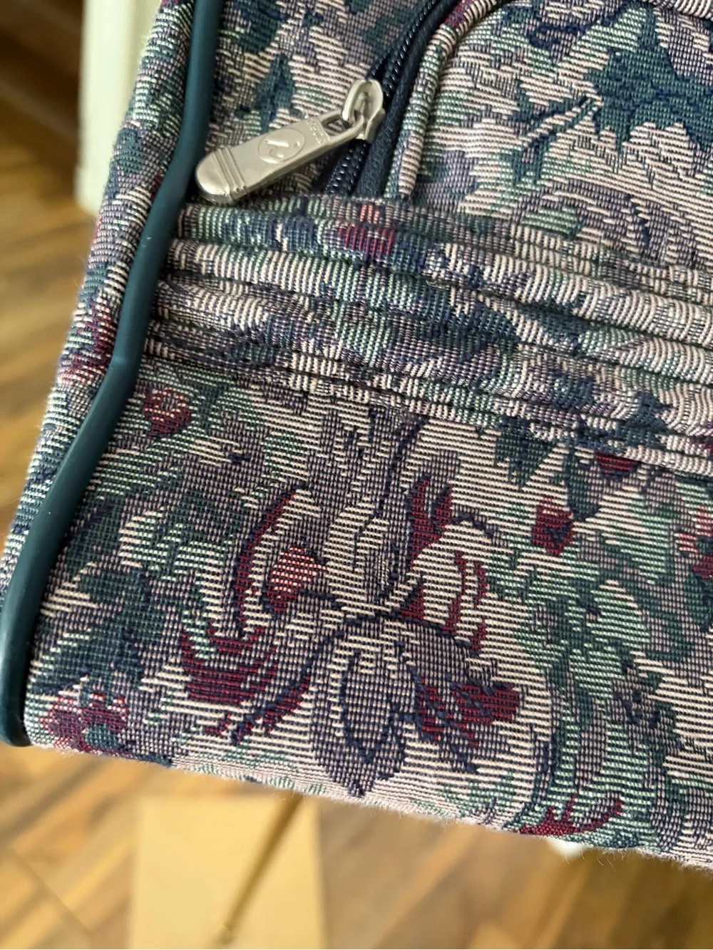 Floral Tapestry HandBag in Purple, Gray, Green, Mauve & More, EEEEUCCC